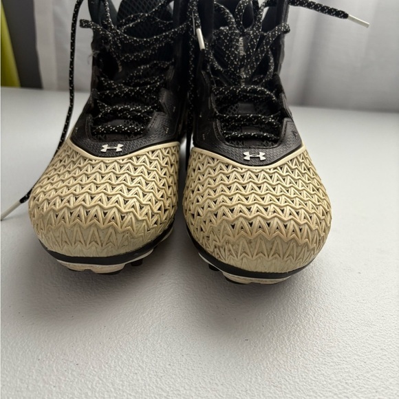 Under Armour Football cleats - Picture 2 of 8